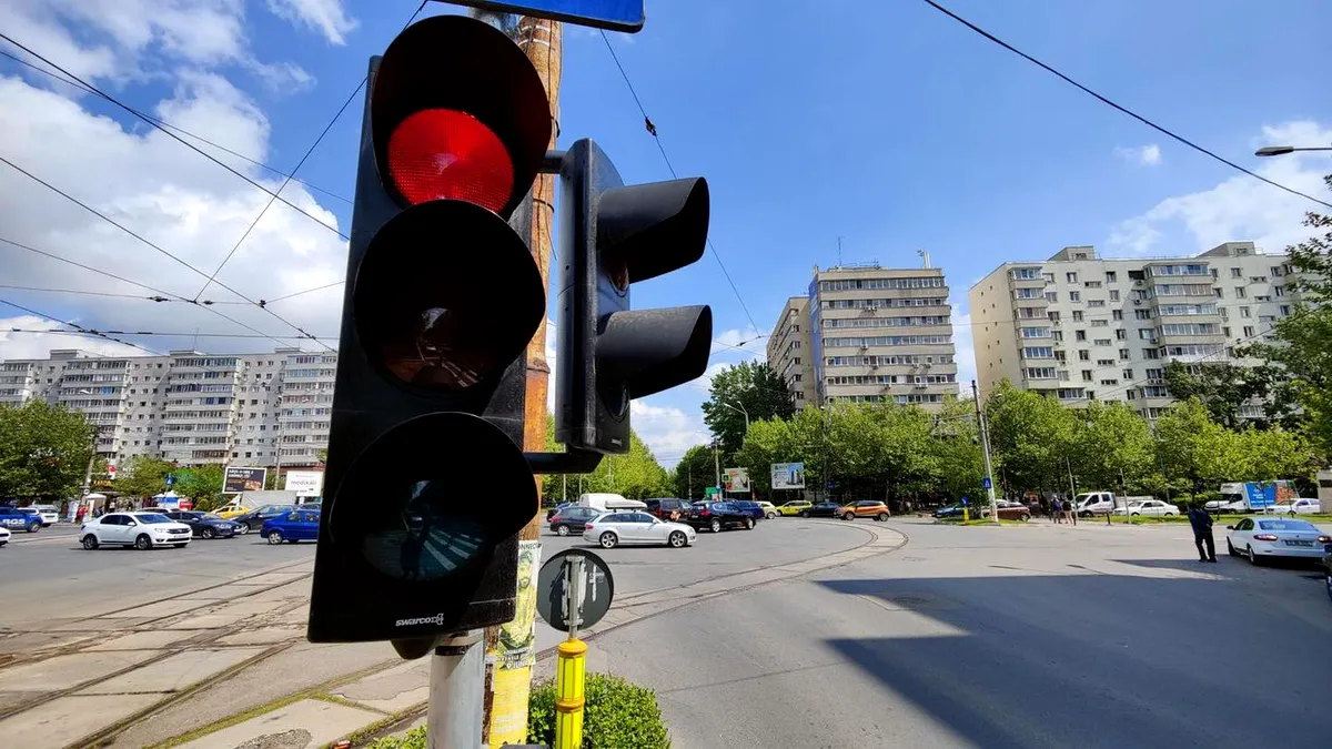 București: Trafic paralizat după defectarea semafoarelor.