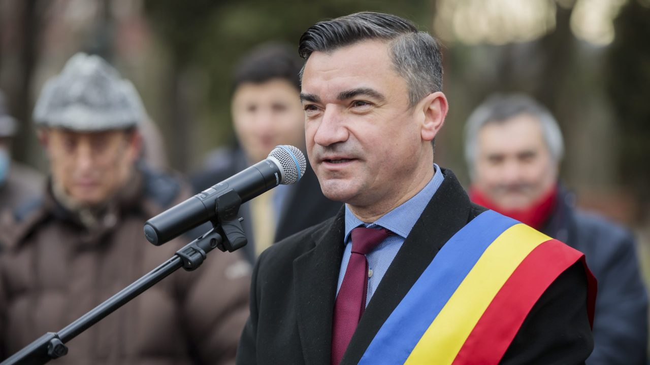 PNL, presat să se delimiteze de Mihai Chirica. USR cere excluderea primarului din partid