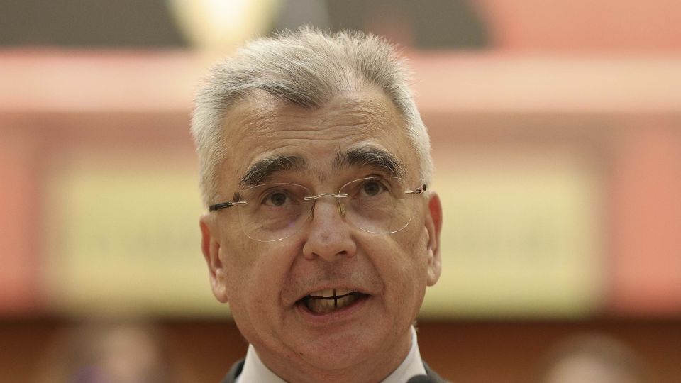 AUR condiționează susținerea noului Executiv: „Nu susținem un guvern din care lipsim”