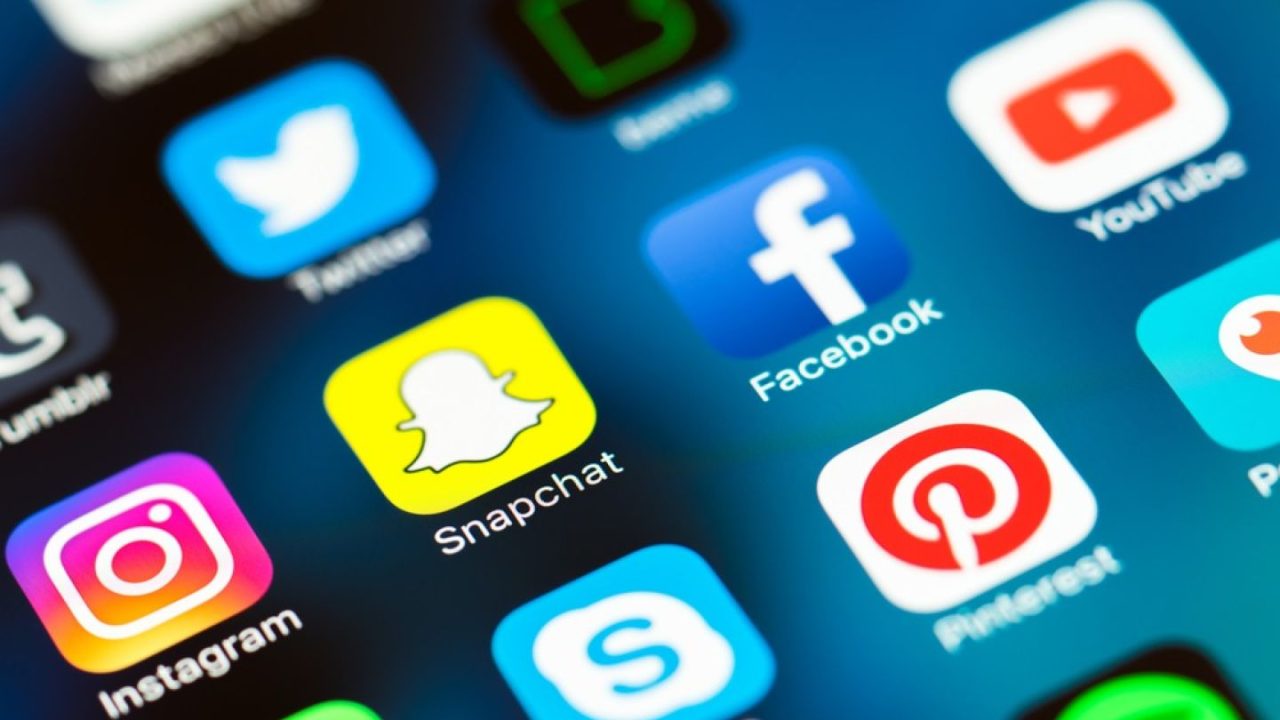 UE pregătește restricții mai dure pentru accesul minorilor la TikTok, Instagram și alte rețele sociale